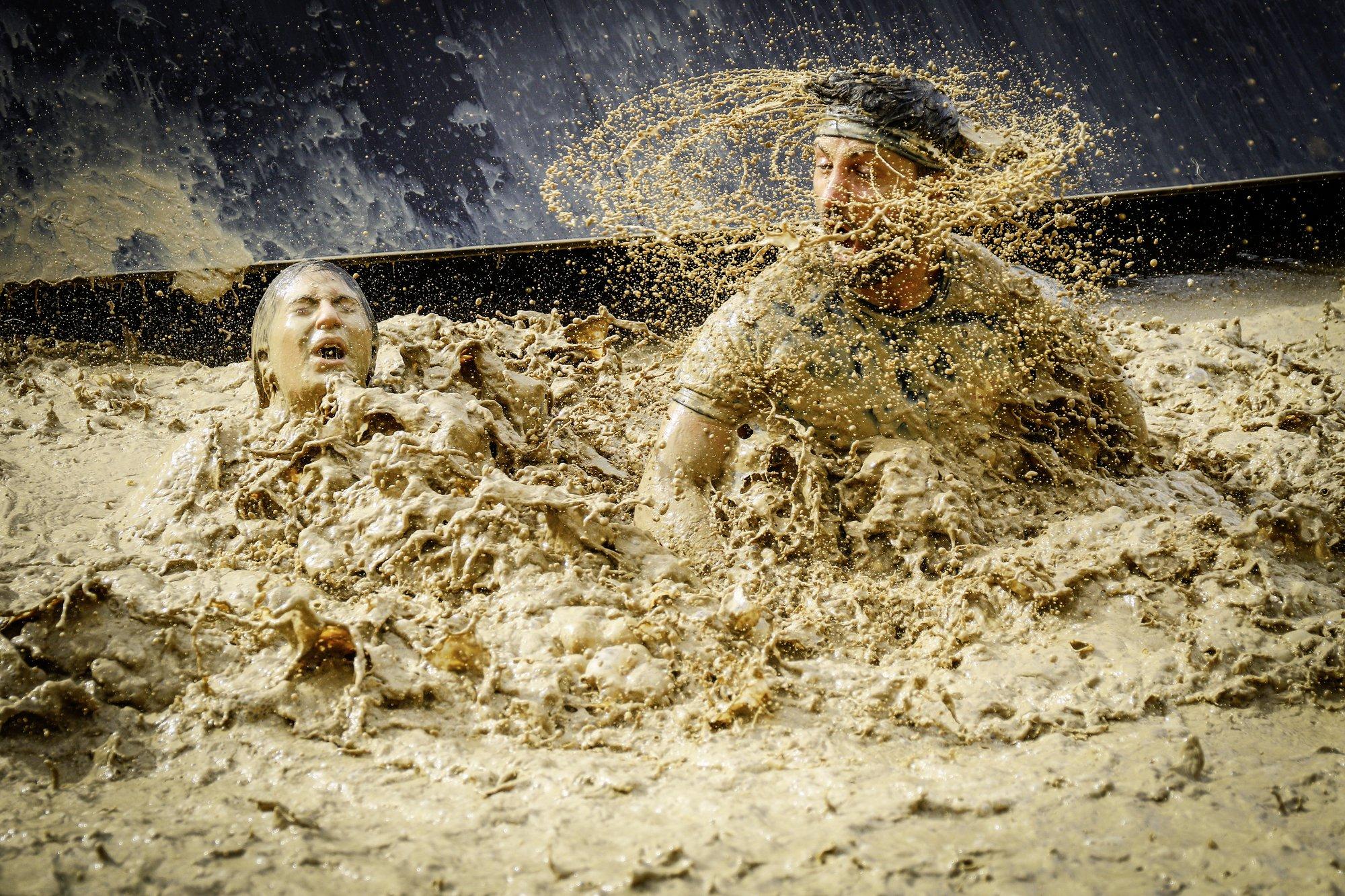 una pozza di fango by Gennaro Portanova